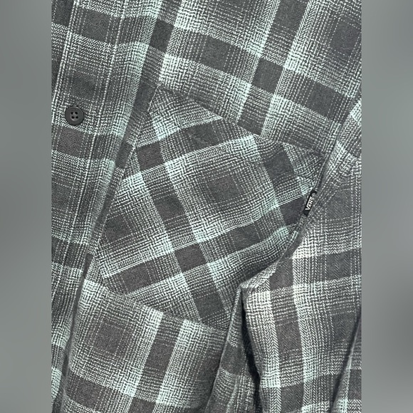 Vans Men’s Flannel Button Down Gray and Blue Size Large - Picture 2 of 5